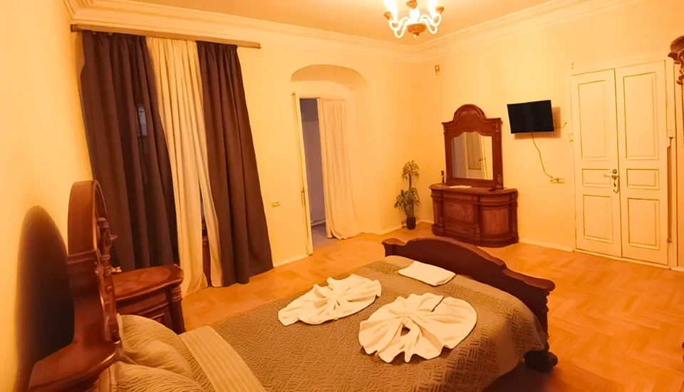 هتل روستاولی 36 تفلیس